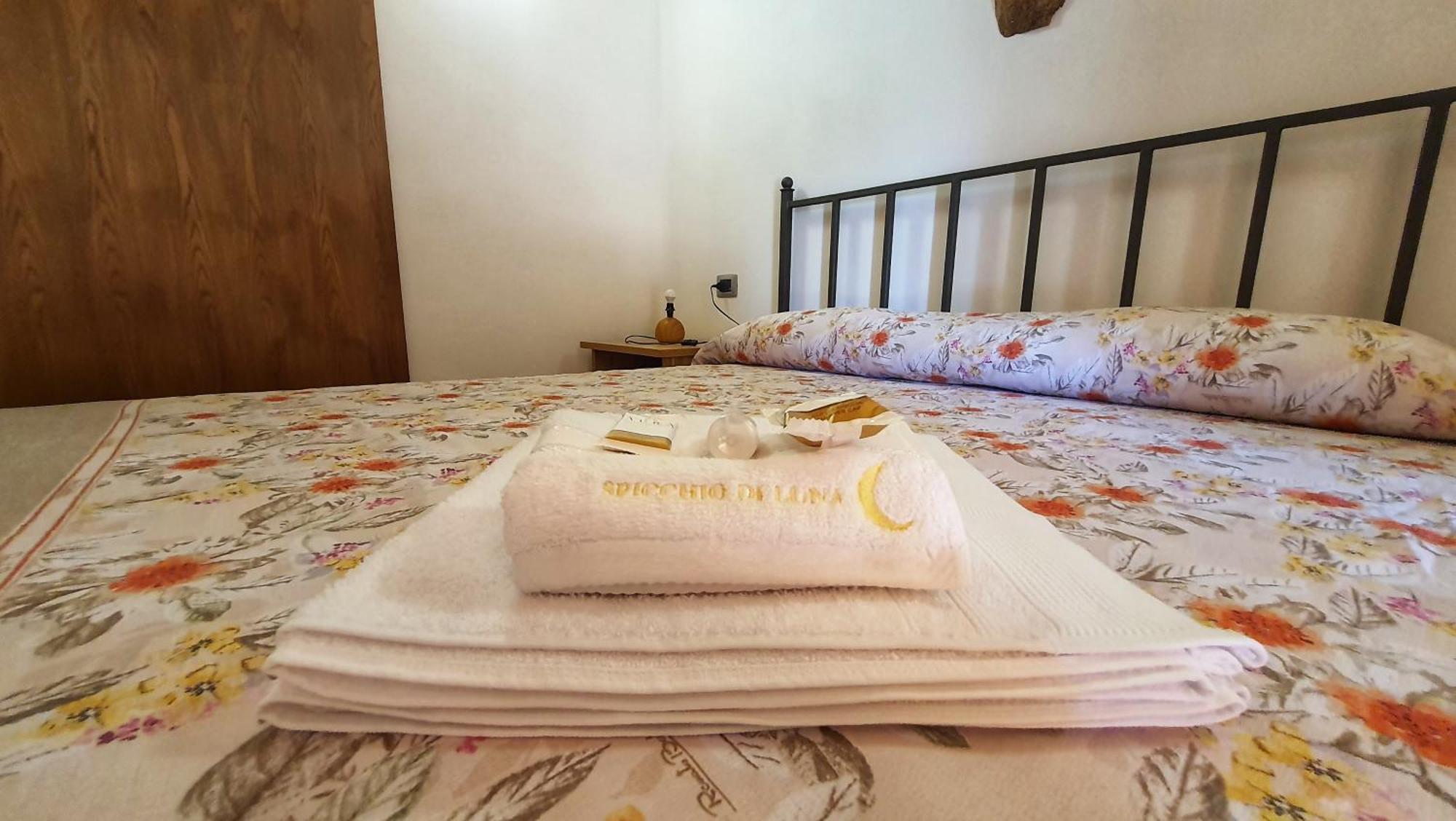 Spicchio Di Luna - Casa Vacanze Albiano Magra Eksteriør billede